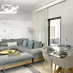 2 Bedroom Family Ii * سالونيك